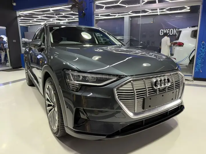 Audi E-Tron