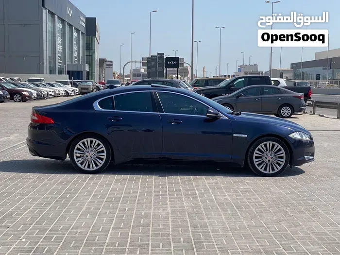Jaguar Xf 2015 photo 4