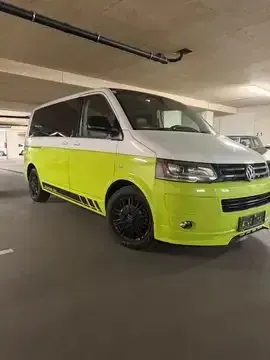Volkswagen T5 2010 photo 3