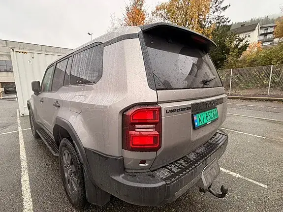 Toyota Land Cruiser 2025 photo 4