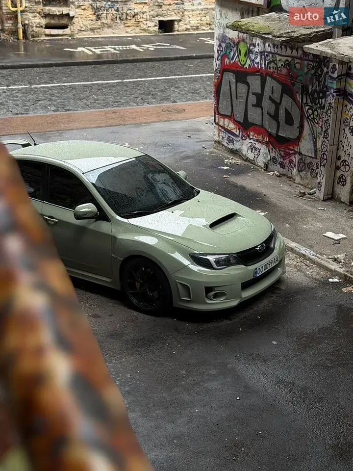 Subaru Wrx Sti 2012 photo 3