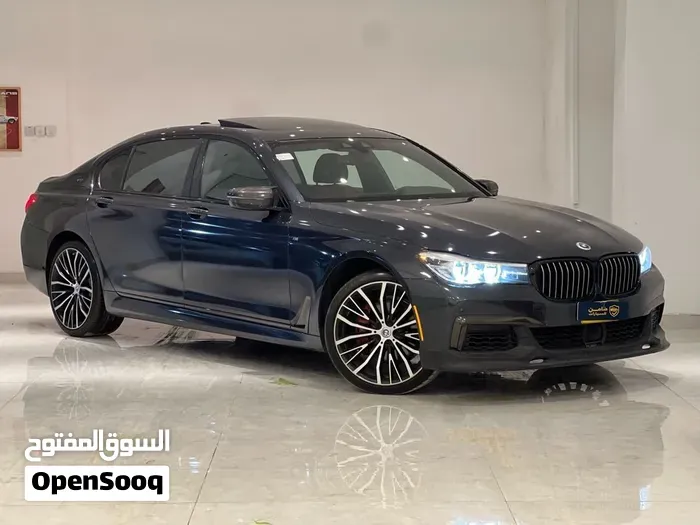 BMW 7 Series 2018 photo 2