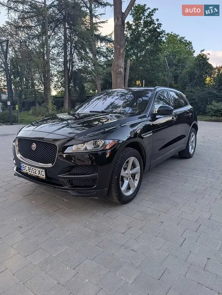 Jaguar F-Pace
