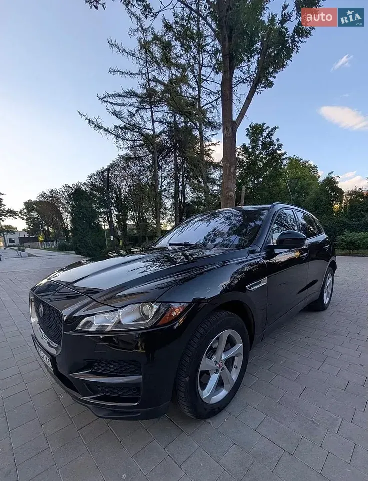 Jaguar F-Pace 2017 photo 5
