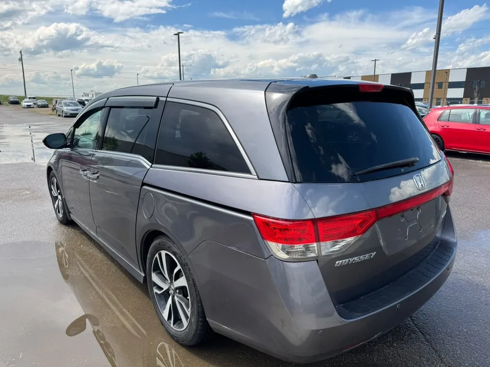 Honda Odyssey 2014 photo 4