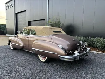 Cadillac Series 62 1947 photo 3