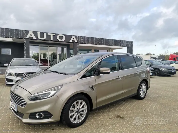 Ford S-Max