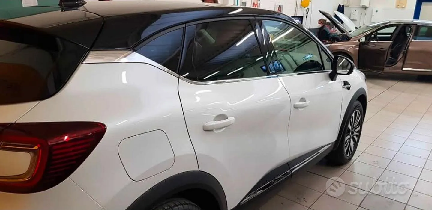 Renault Captur 2021 photo 2