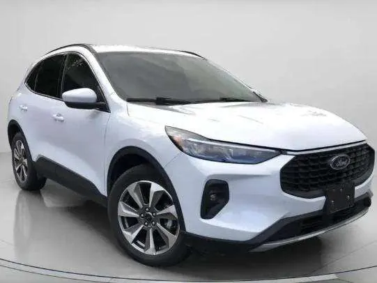 Ford Escape 2025 photo 3
