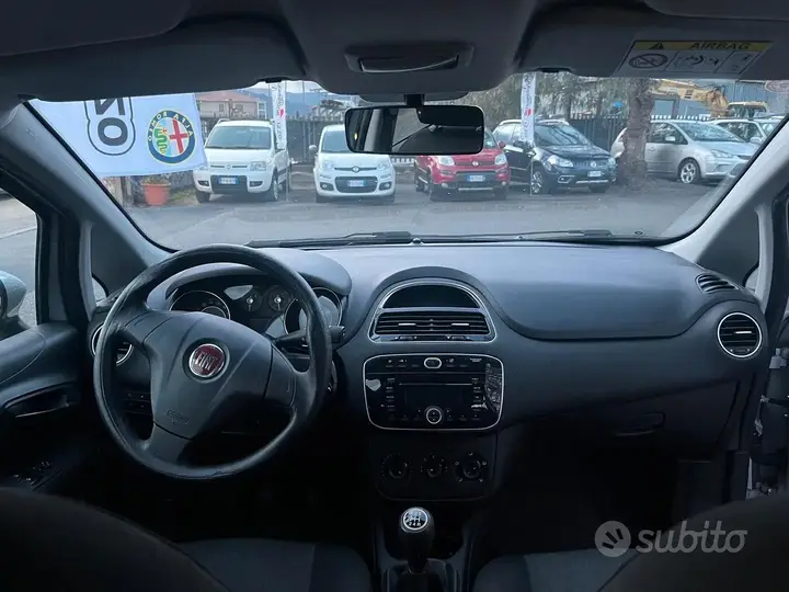 Fiat Punto 2015 photo 4