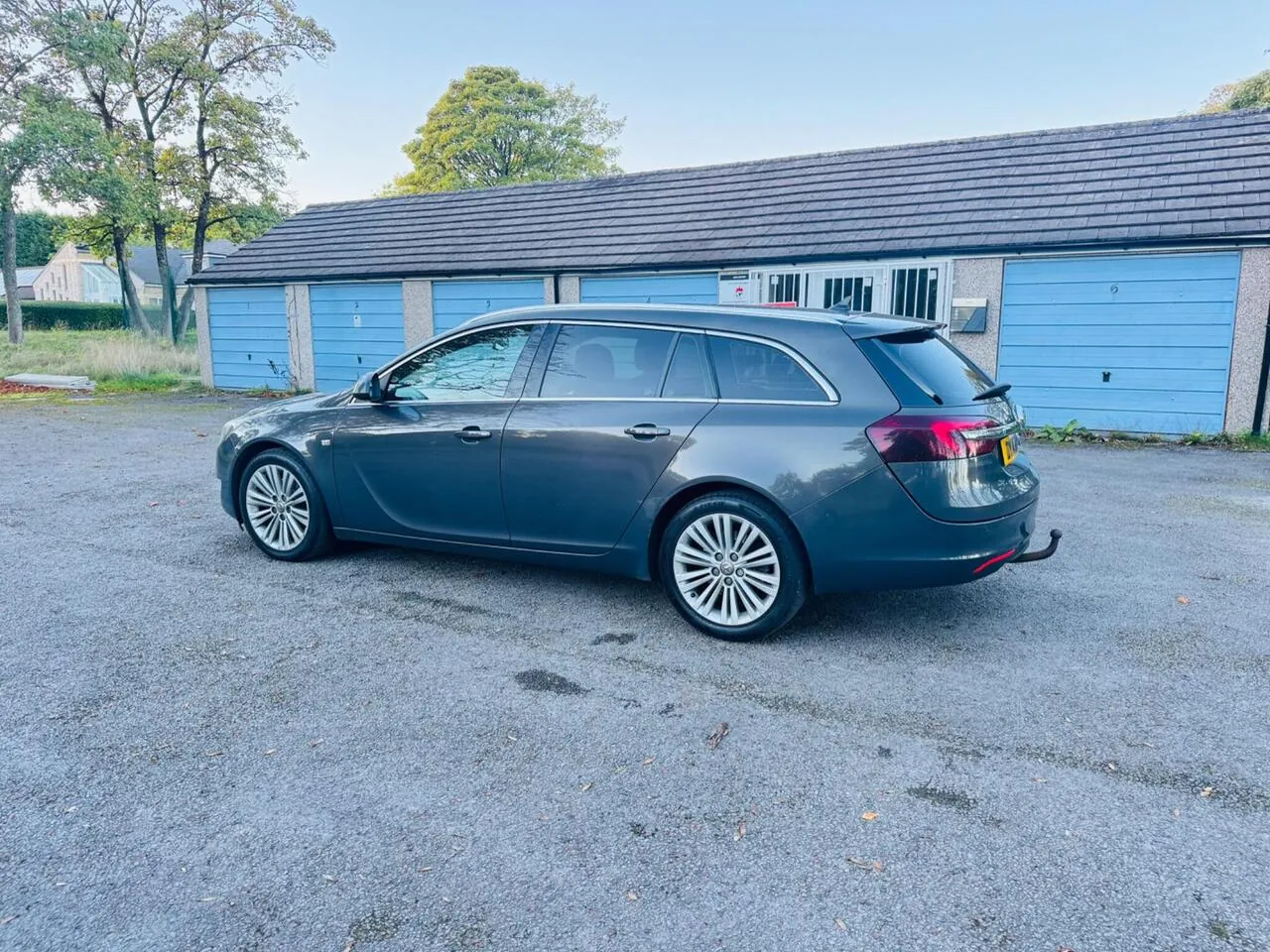 Vauxhall Insignia 2014 photo 3