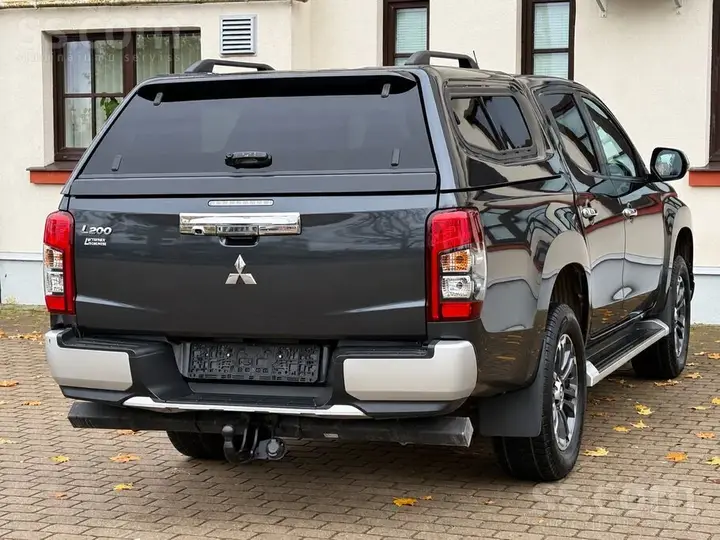 Mitsubishi L200 2022 photo 3