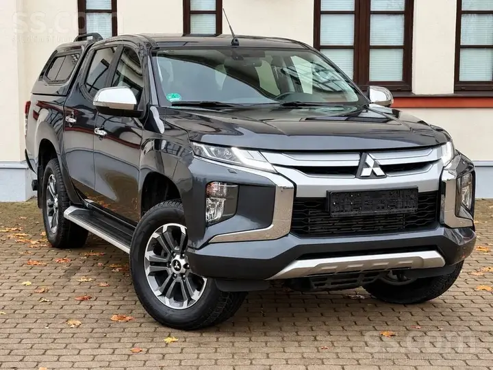 Mitsubishi L200 2022 photo 2
