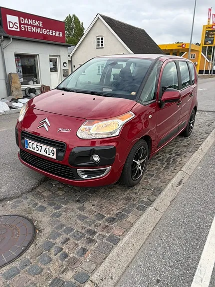 Citroen C3 Picasso 2010 photo 2