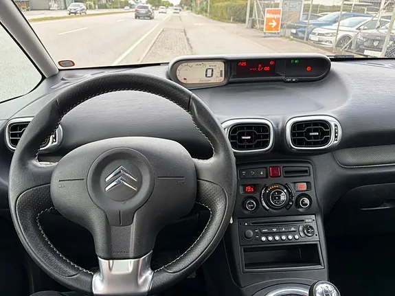 Citroen C3 Picasso 2010 photo 5