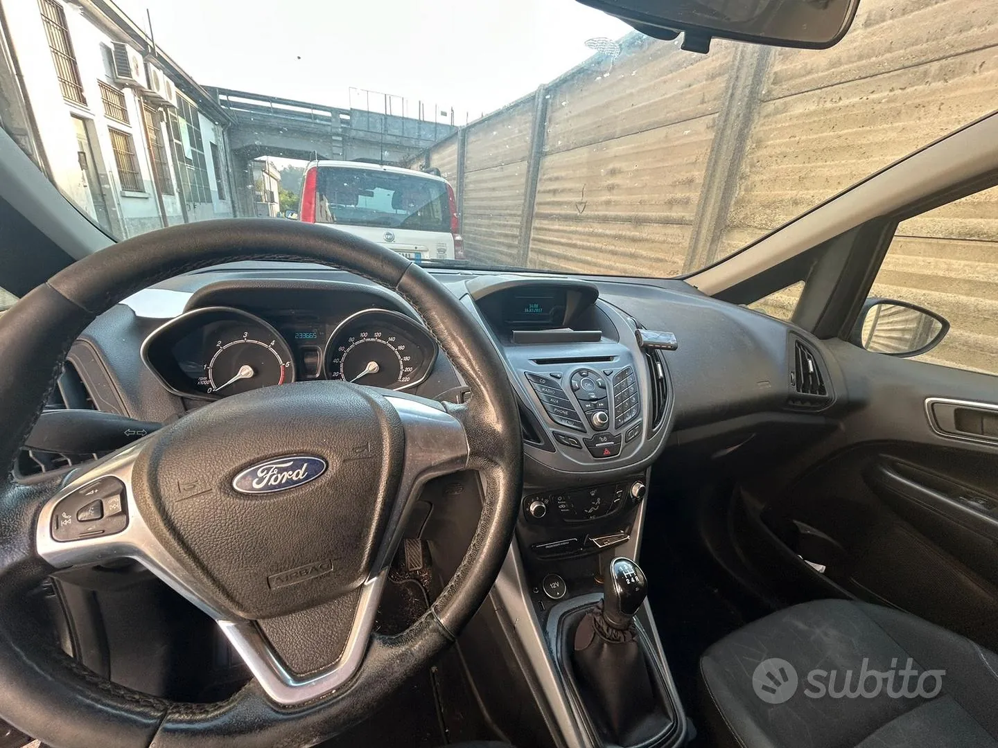 Ford B-Max 2017 photo 5