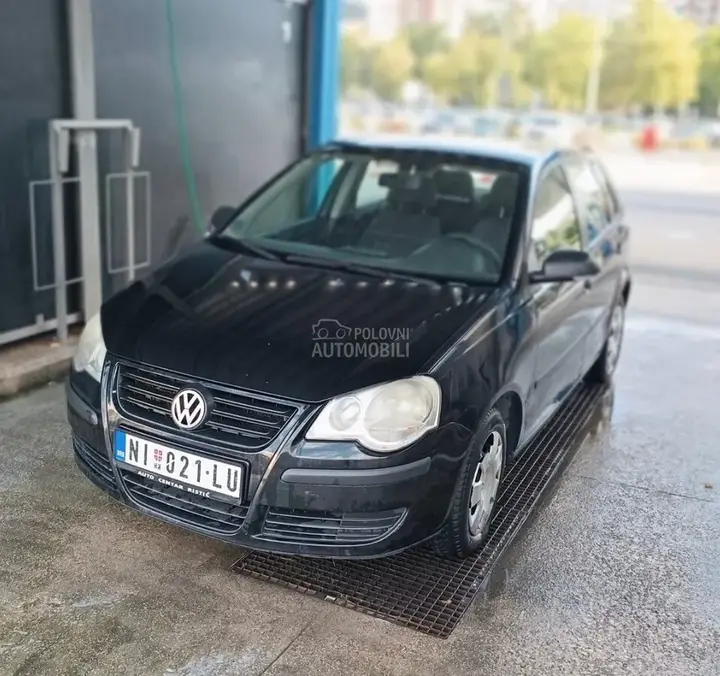 Volkswagen Polo 2008 photo 2