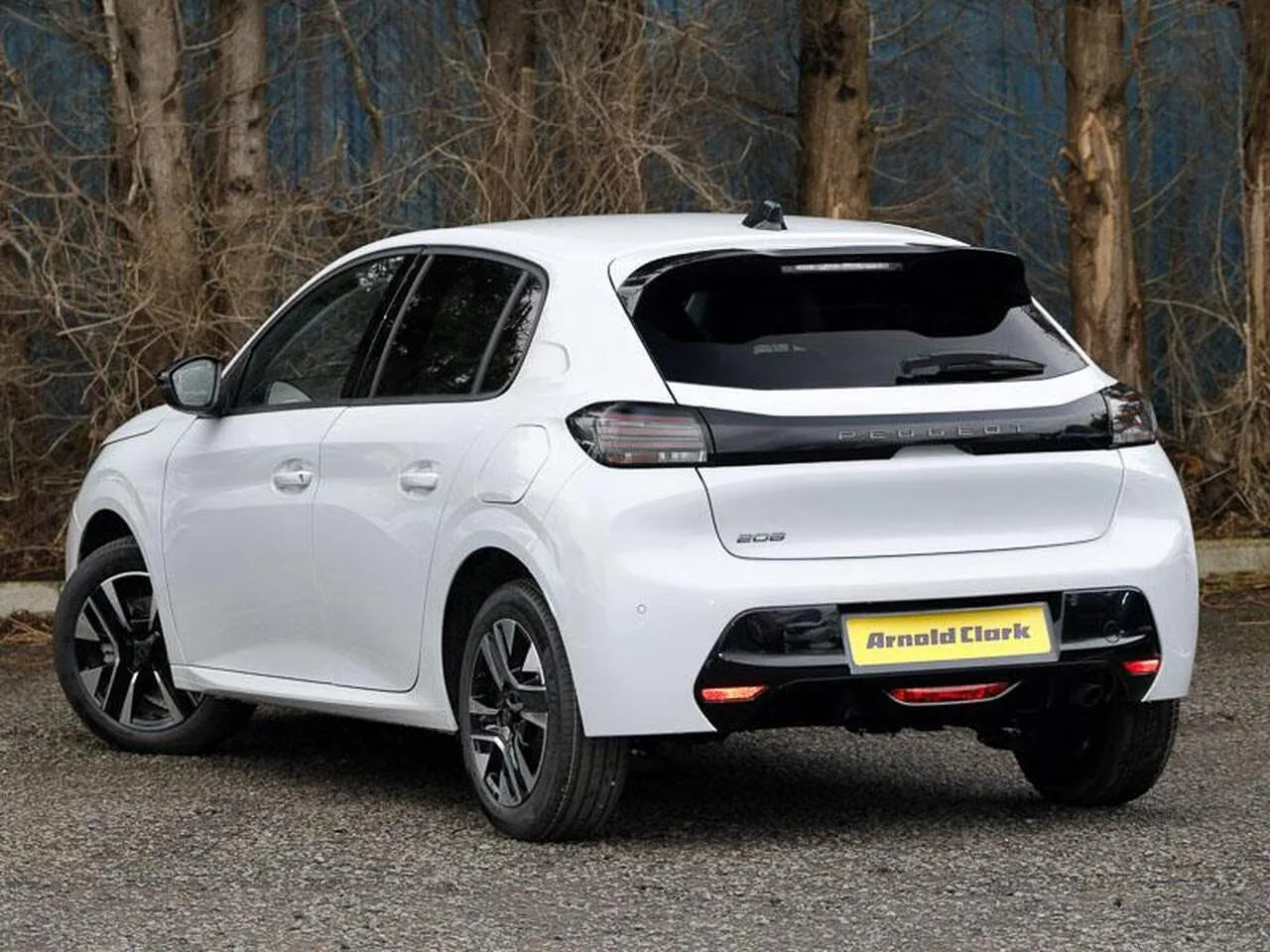 Peugeot 208 2026 photo 2