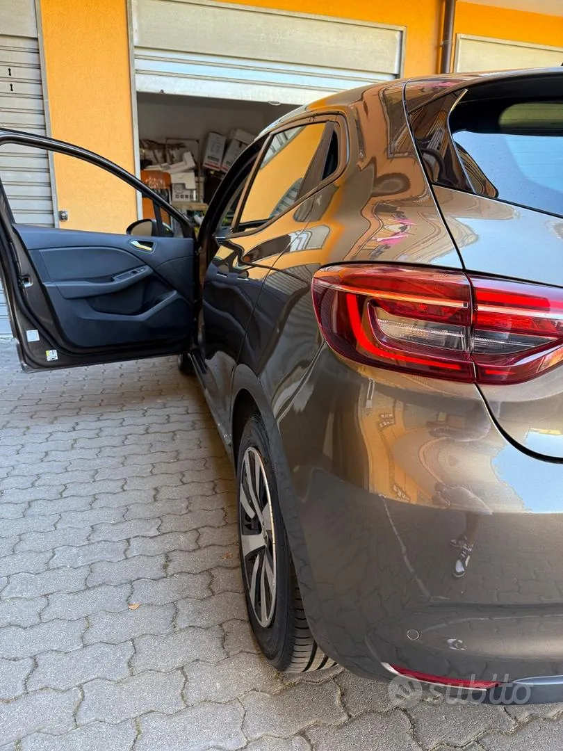 Renault Clio 2021 photo 4
