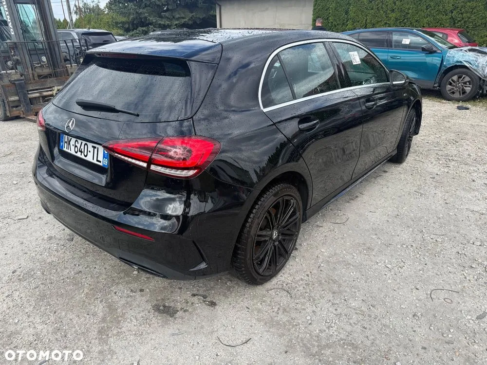 Mercedes-Benz A-Class 2018 photo 2