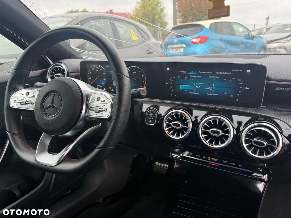Mercedes-Benz A-Class 2018 photo 4