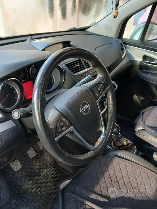 Opel Mokka 2012 photo 2