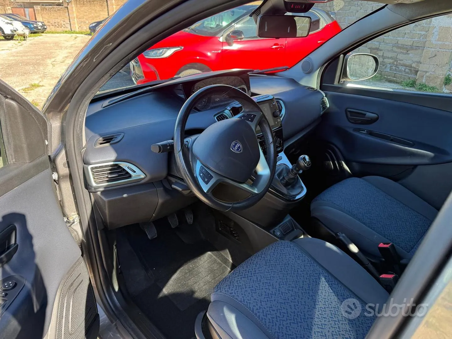 Lancia Ypsilon 2023 photo 4