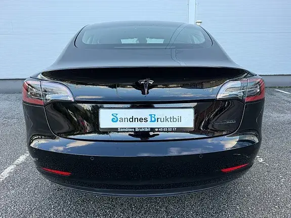 Tesla Model 3 2021 photo 4