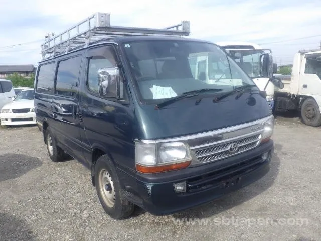 Toyota Hiace Van