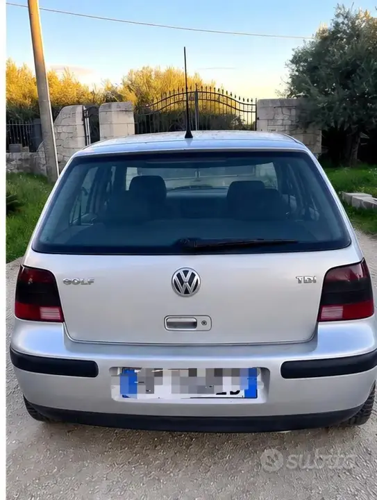 Volkswagen Golf 2004 photo 2
