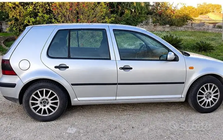 Volkswagen Golf 2004 photo 4