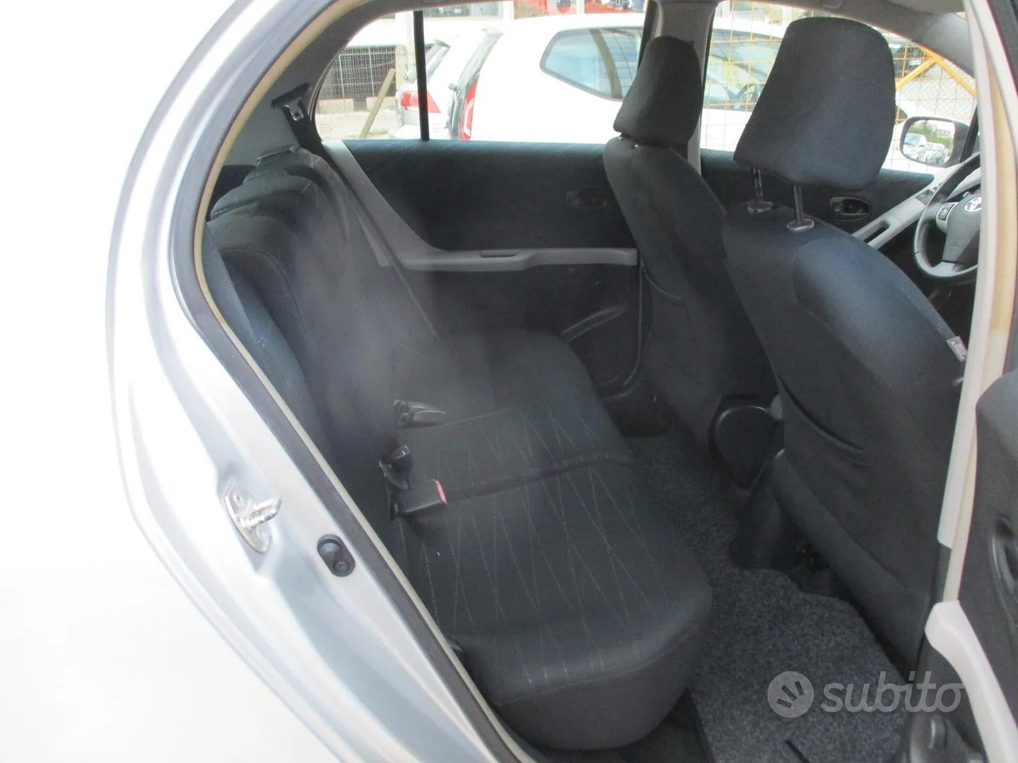 Toyota Yaris 2007 photo 5