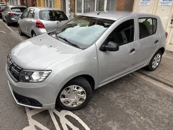 Dacia Sandero 2018 photo 2