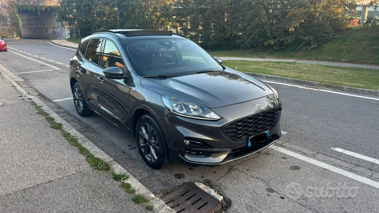 Ford Kuga 2022 photo 2