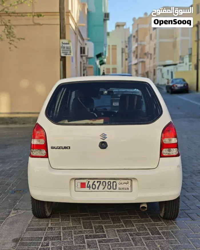 Suzuki Alto 2010 photo 2