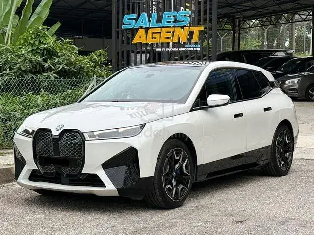 BMW Ix