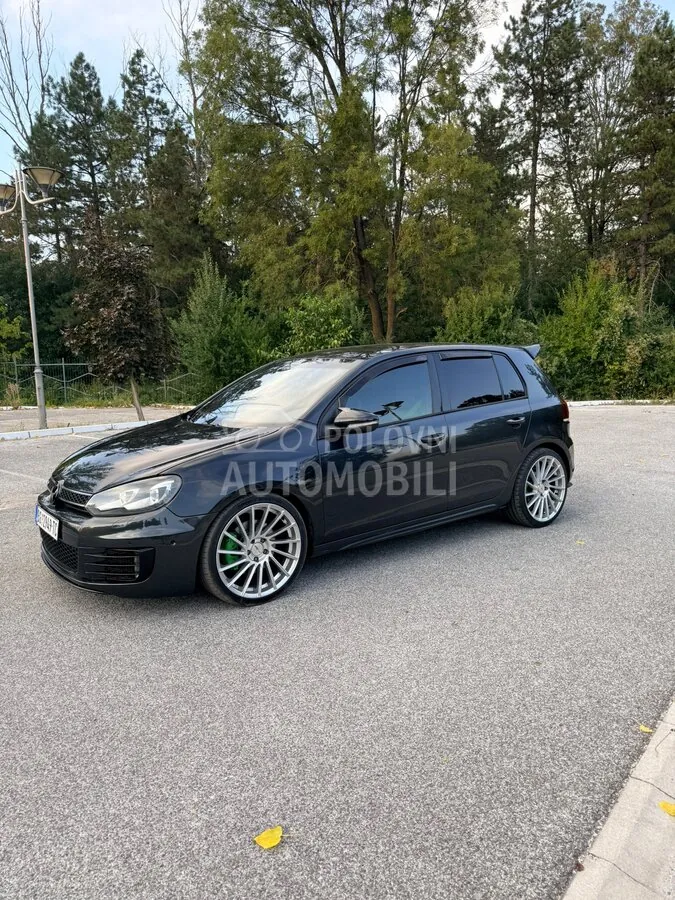 Volkswagen Golf 2009 photo 2
