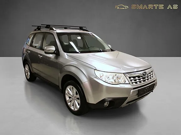 Subaru Forester 2011 photo 3