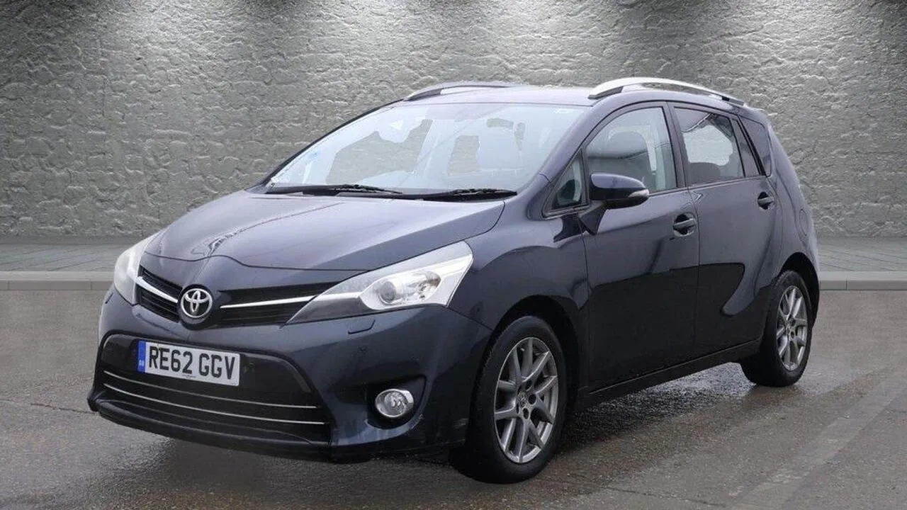 Toyota Verso 2013 photo 4