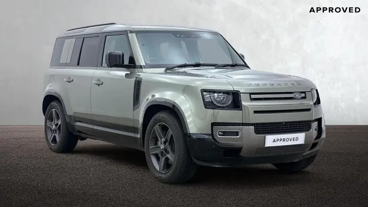 Land Rover Defender 110