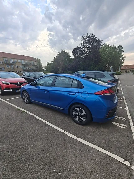 Hyundai Ioniq