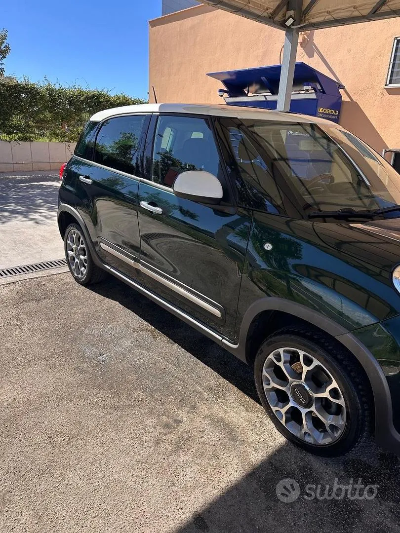 Fiat 500L 2015 photo 2