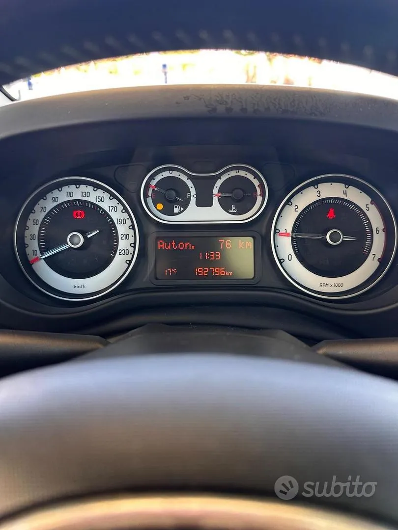 Fiat 500L 2015 photo 5