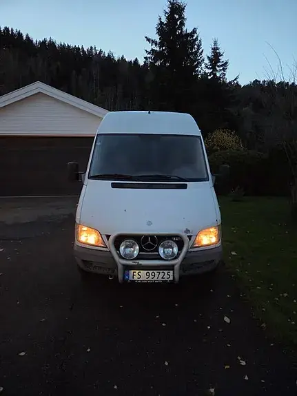Mercedes-Benz Sprinter 2003 photo 2