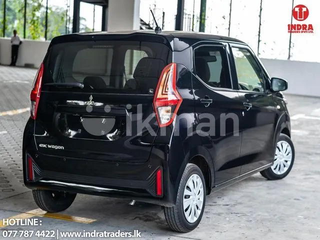 Mitsubishi Ek Wagon 2024 photo 4