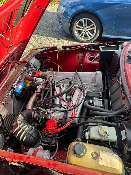 Saab 900 1984 photo 3