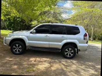 Toyota Land Cruiser Prado 2004 photo 3