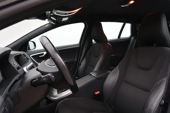 Volvo V60 2017 photo 4