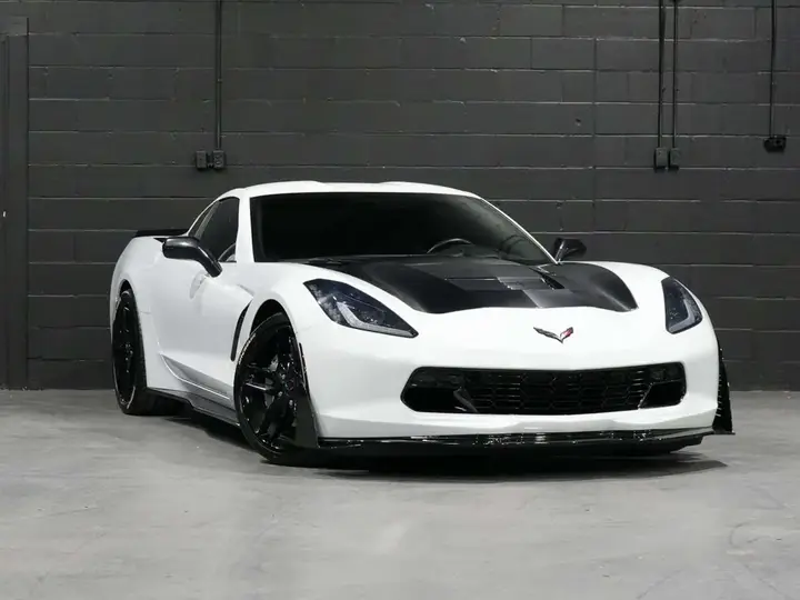 Chevrolet Corvette 2017 photo 3
