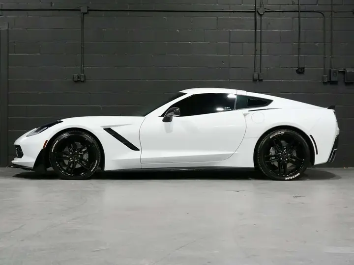 Chevrolet Corvette 2017 photo 5